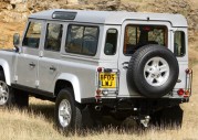 Land Rover Defender 110